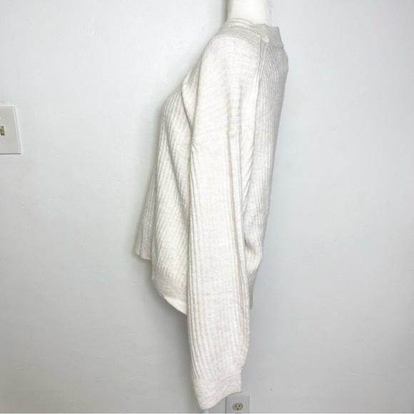 NWT H&M Crewneck Pullover Ribbed Sweater Cream Ivory Size Small - Picture 8 of 14